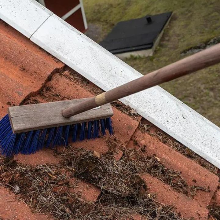 Roof Cleaning in Grimsby
